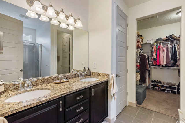 Owner's bath and Walk in Closet.
