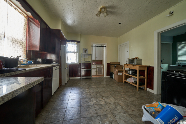 774 E 21st St, Ogden, UT 84401 — photo 8