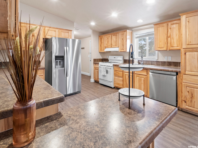 335 N 100 W, Smithfield, UT 84335 — photo 9