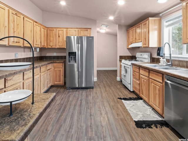 335 N 100 W, Smithfield, UT 84335 — photo 8