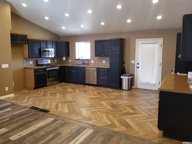 3945 S 2625 W, Roy, UT 84067 — photo 8