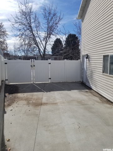 3945 S 2625 W, Roy, UT 84067 — photo 4