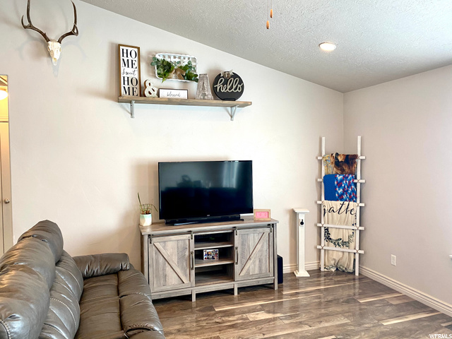 3012 W 250 S, Maeser, UT 84078 — photo 10