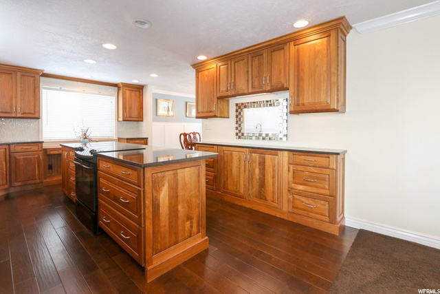 962 S 800 E, Bountiful, UT 84010 — photo 11
