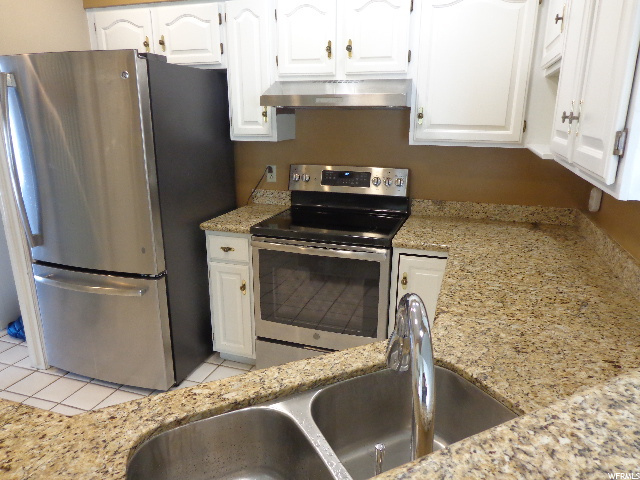 820 N 250 W, Bountiful, UT 84010 — photo 9