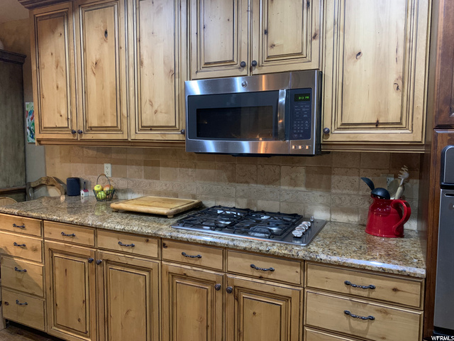 255 S 600 E, Centerville, UT 84014 — photo 7
