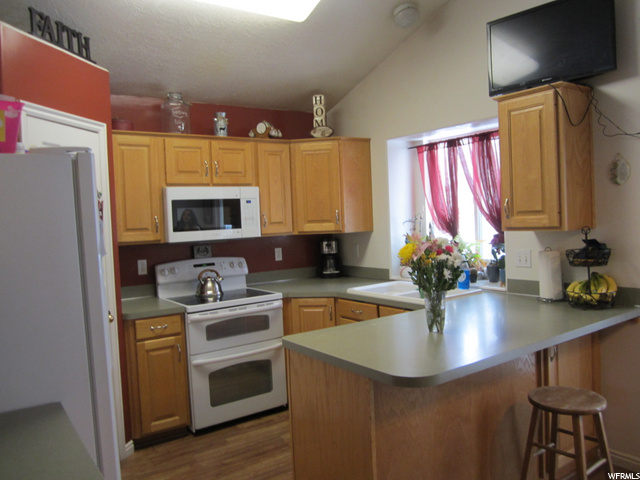 1048 E Canfield Dr N, Ogden, UT 84404 — photo 5