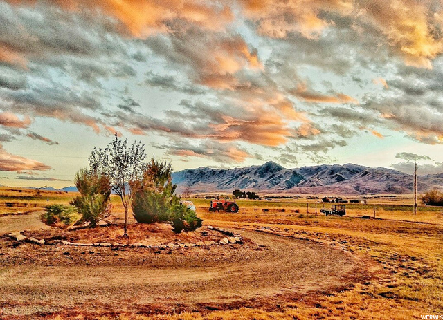 6333 W 2000 N, Mendon, UT 84325 — photo 2