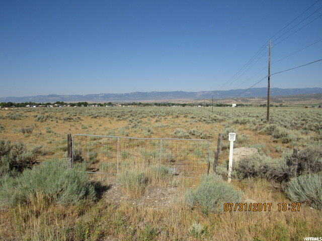 651 N 900 E, Mt Pleasant, UT 84647 — photo 11