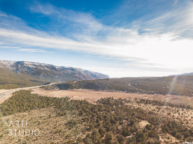 3086 E 2850 S, New Harmony, UT 84757 — photo 9