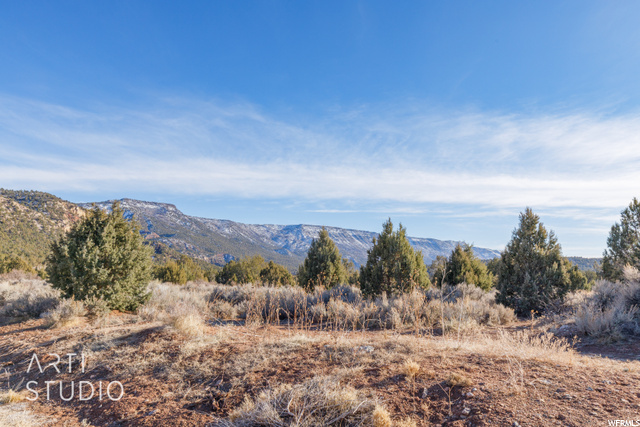 3086 E 2850 S, New Harmony, UT 84757 — photo 4