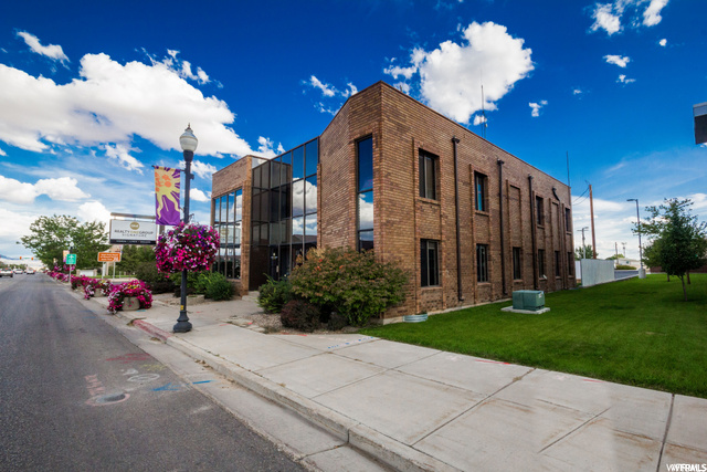 402 E Main, Vernal, UT 84078 — photo 4