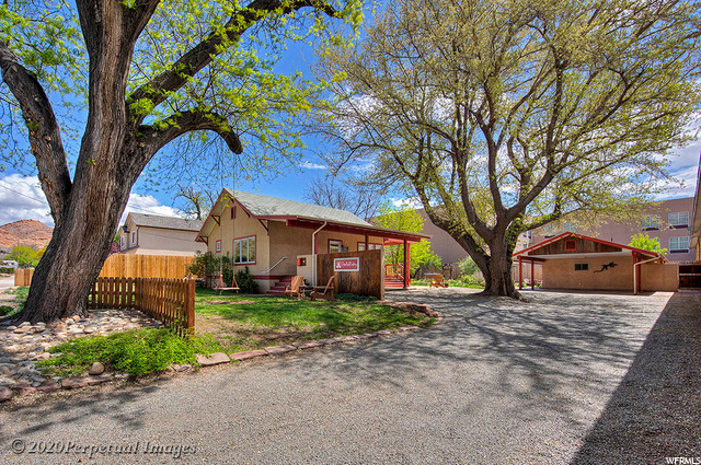 38 E 200 N, Moab, UT 84532 — photo 6