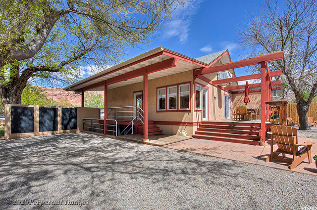 38 E 200 N, Moab, UT 84532 — photo 9
