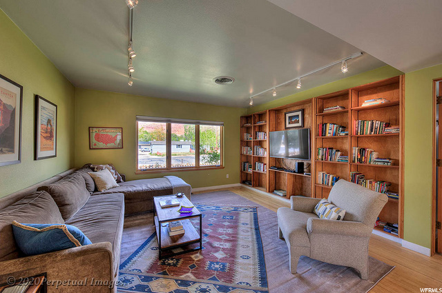 38 E 200 N, Moab, UT 84532 — photo 11
