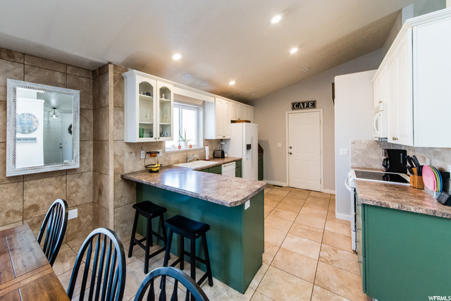 489 E 200 S, Hyrum, UT 84319 — photo 9