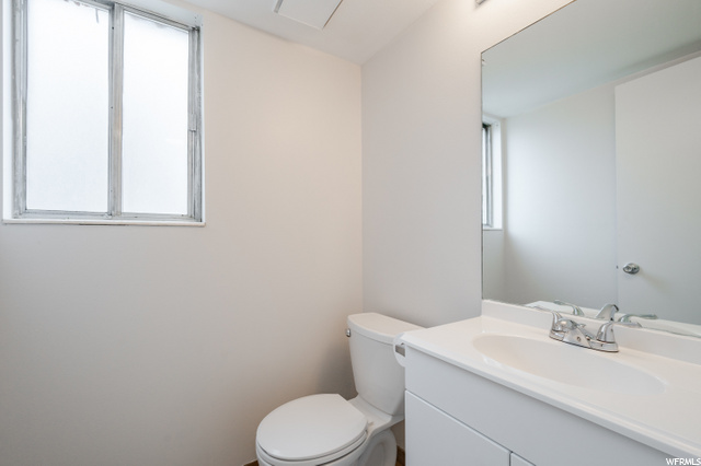 7256 S 580 E, Midvale, UT 84047 — photo 11