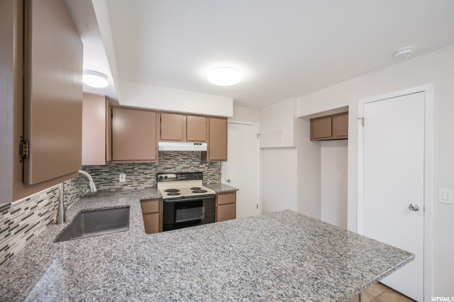 7256 S 580 E, Midvale, UT 84047 — photo 9