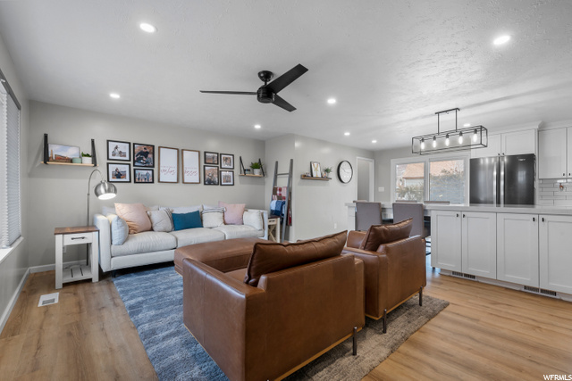 334 N 700 E, Kaysville, UT 84037 — photo 4