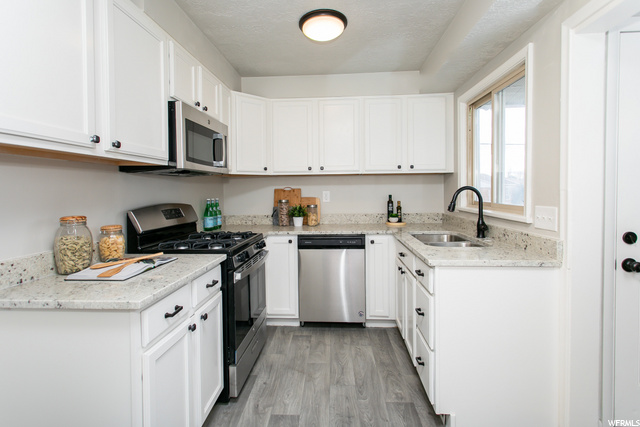 310 E 4400 S, Washington Terrace, UT 84405 — photo 11