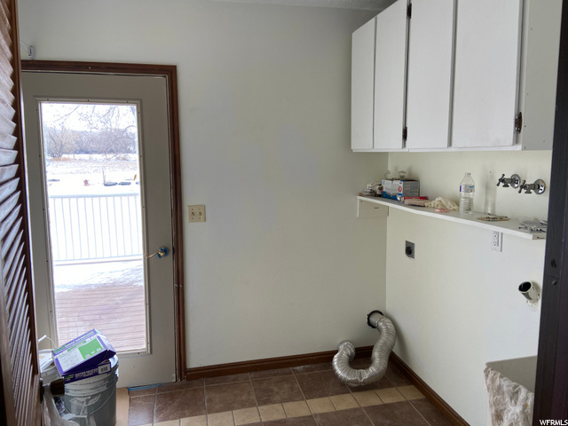 476 E 5000 S, Myton, UT 84052 — photo 3