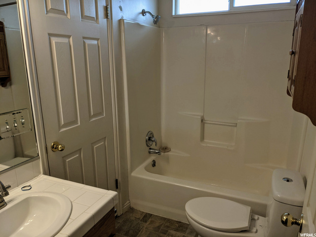 4827 S 4050 W, Roy, UT 84067 — photo 9