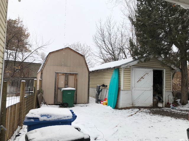 9 W Center St, Hyde Park, UT 84318 — photo 3