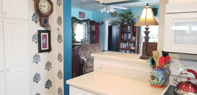 9 W Center St, Hyde Park, UT 84318 — photo 7