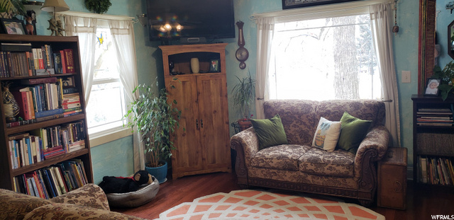 9 W Center St, Hyde Park, UT 84318 — photo 12