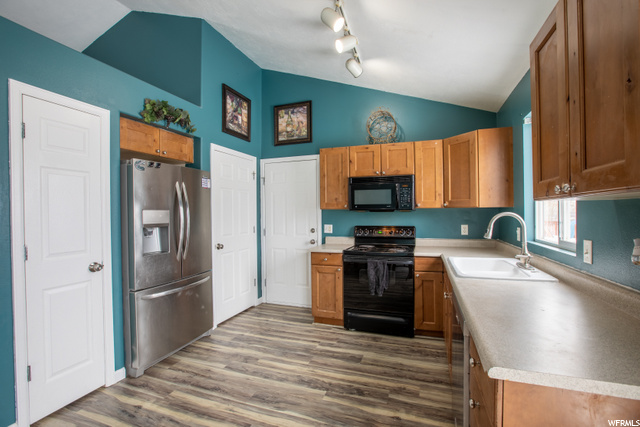 157 E 1910 N, Tooele, UT 84074 — photo 6