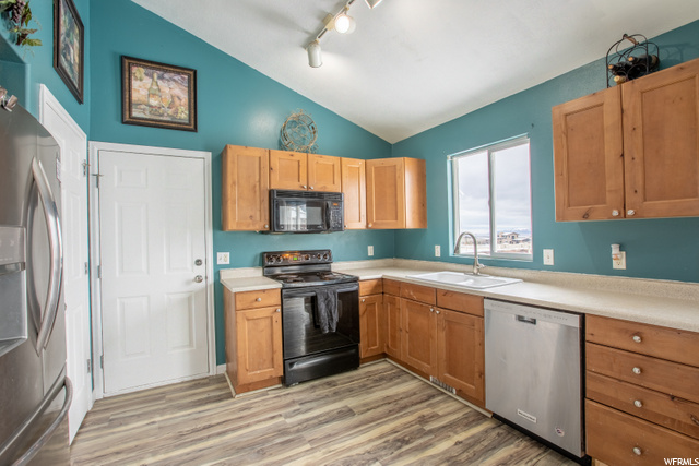 157 E 1910 N, Tooele, UT 84074 — photo 7