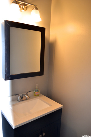 488 E 200 S #B, Clearfield, UT 84015 — photo 11