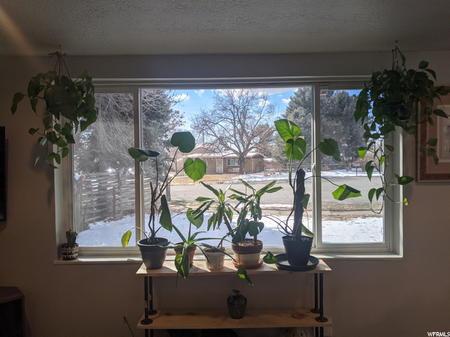 1458 N Scott Cir, Layton, UT 84041 — photo 10