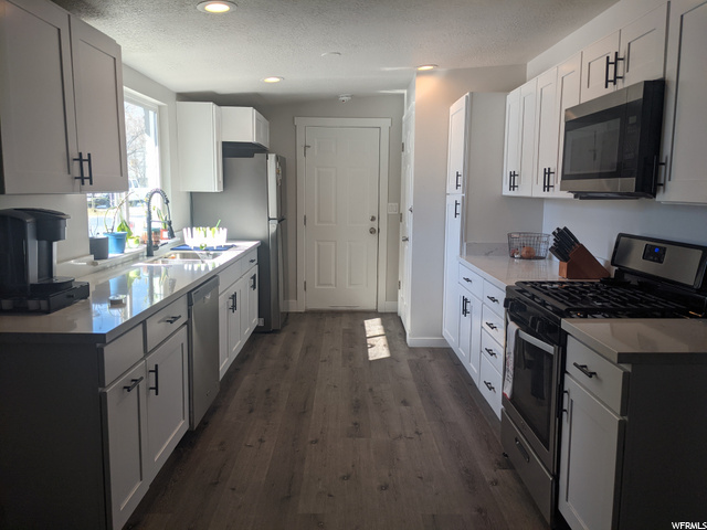 1458 N Scott Cir, Layton, UT 84041 — photo 4