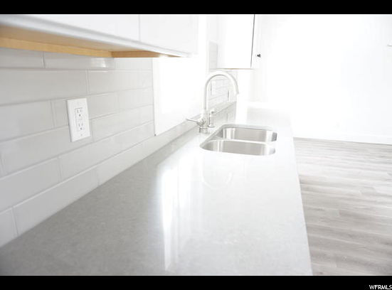 309 S 700 E, Centerville, UT 84014 — photo 4