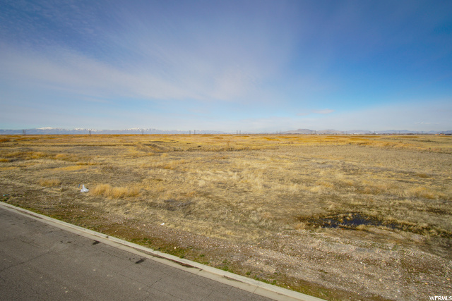 950 S 1600 W #10, Perry, UT 84302 — photo 2