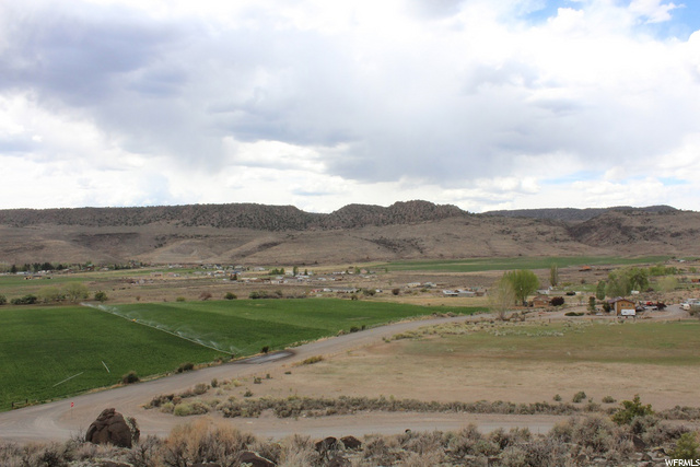 200 S Horrocks Ln E, Fremont, UT 84747 — photo 5