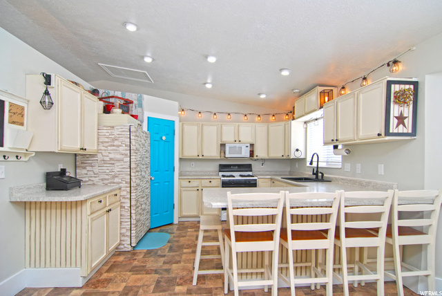 461 E 520 S, Smithfield, UT 84335 — photo 6