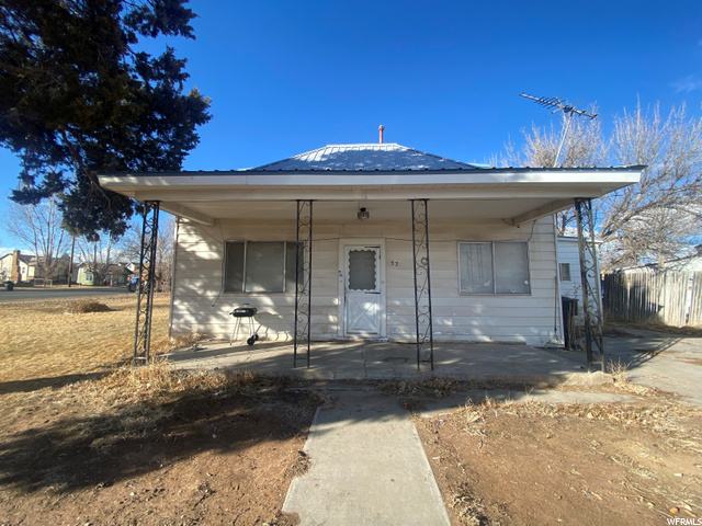 27 E 100 N, Roosevelt, UT 84066 — photo 2