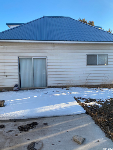 27 E 100 N, Roosevelt, UT 84066 — photo 4