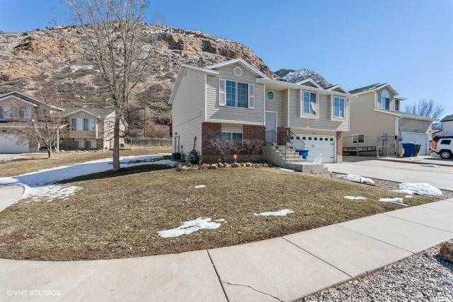 1222 N Willard Peak Dr E, Ogden, UT 84404 — photo 2
