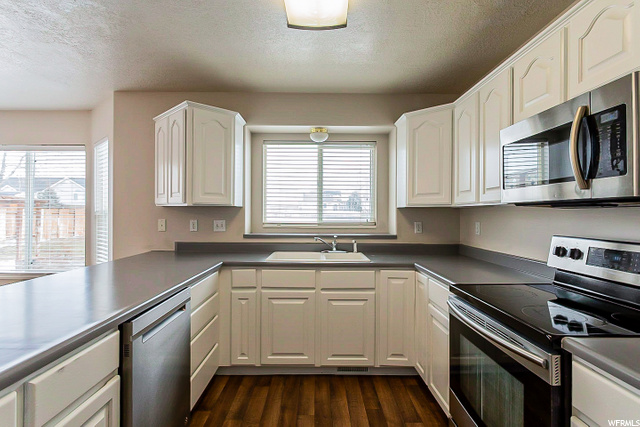1848 N 25 E, Layton, UT 84041 — photo 8