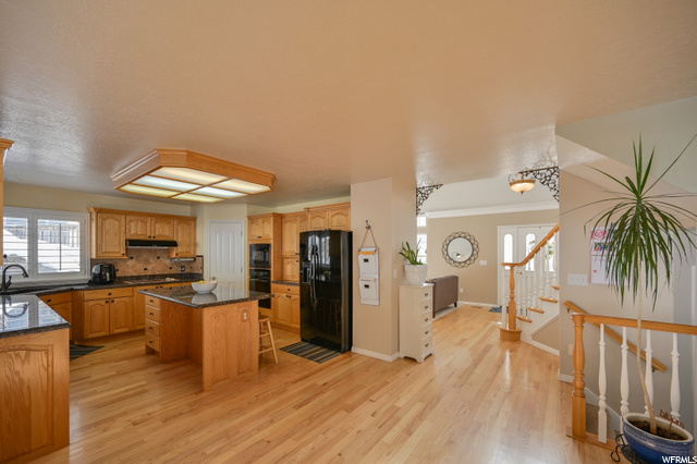 1467 E Center St Cir, Bountiful, UT 84010 — photo 8