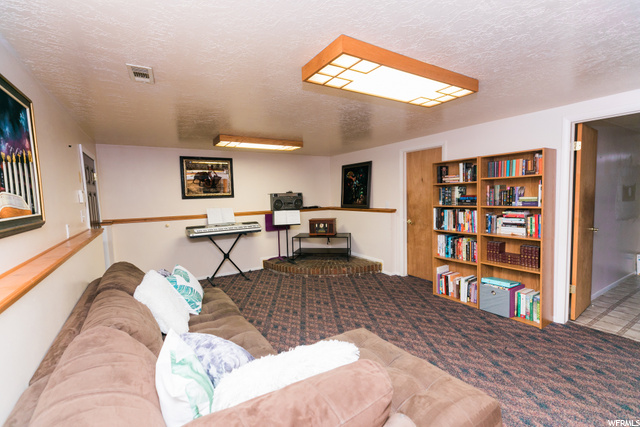 1021 E Gordon Ave, Layton, UT 84040 — photo 10