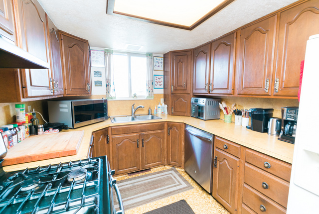1021 E Gordon Ave, Layton, UT 84040 — photo 8