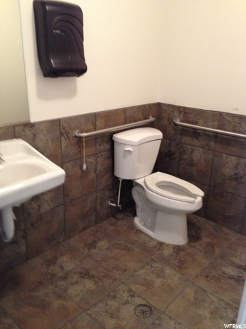 702 W 1725 N, Logan, UT 84321 — photo 3