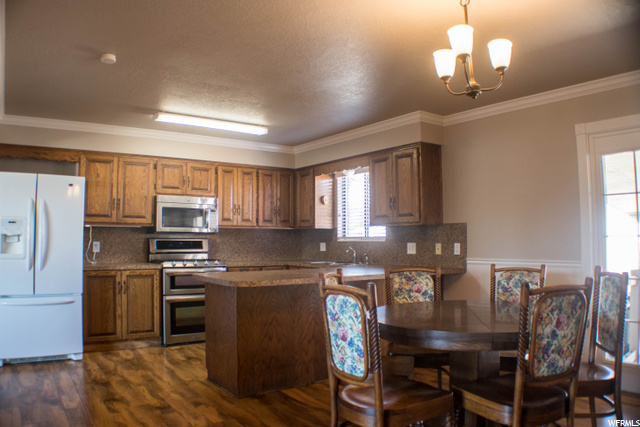 560 S 100 W, Tremonton, UT 84337 — photo 3