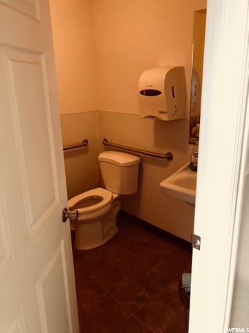 660 W 1725 N, Logan, UT 84321 — photo 3
