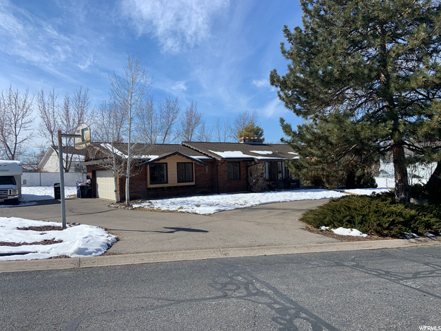 379 S Spring Creek Rd, Providence, UT 84332 — photo 3