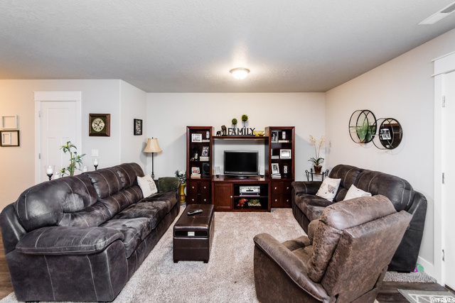 288 W 20 N, Hyrum, UT 84319 — photo 4